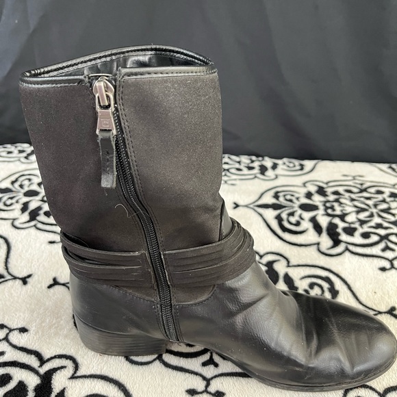 Chaps Gari leather boots - Picture 3 of 5